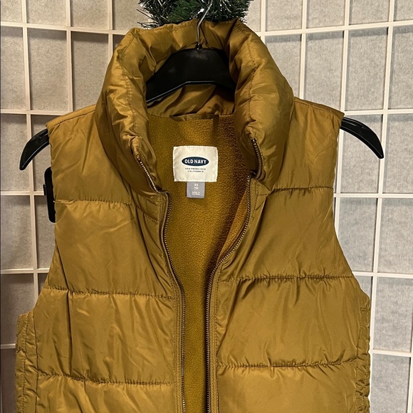 Old Navy Jackets & Blazers - Old Navy Golden Puffer Vest